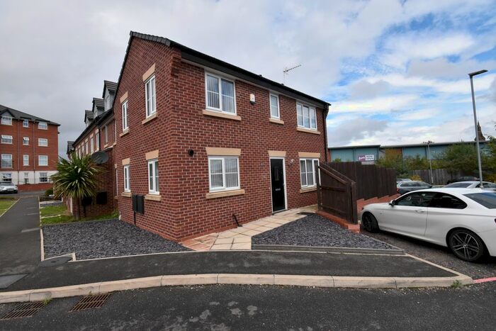 3 Bedroom Semi-Detached House To Rent In Nant Garw, Cobden Mill, Wrexham, LL13