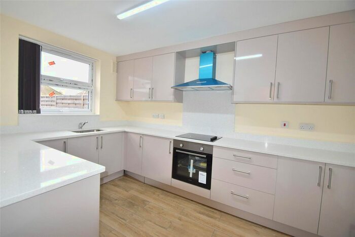 3 Bedroom Flat To Rent In 4A Bell Lane, Eton Wick, Windsor, Berkshire SL4