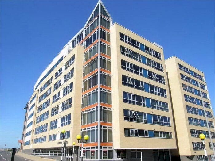 2 Bedroom Flat To Rent In Roxborough Heights, College Road, Harrow, Middlesex, HA1