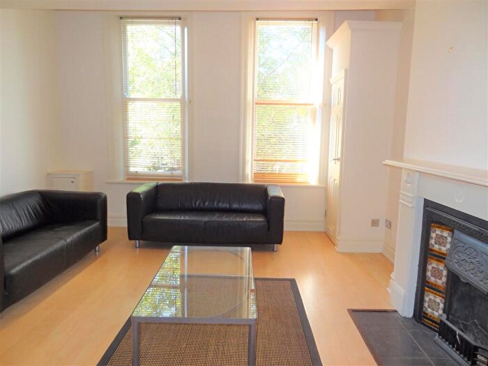 2 Bedroom Flat To Rent In Normanton Avenue, Liverpool, L17