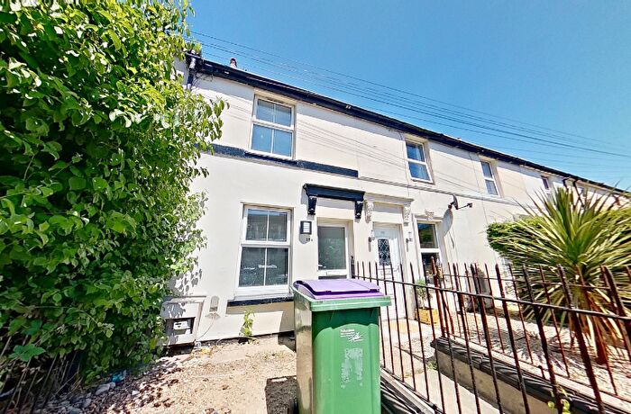 2 Bedroom Terraced House For Sale In Cheriton High Street, Folkestone, CT19
