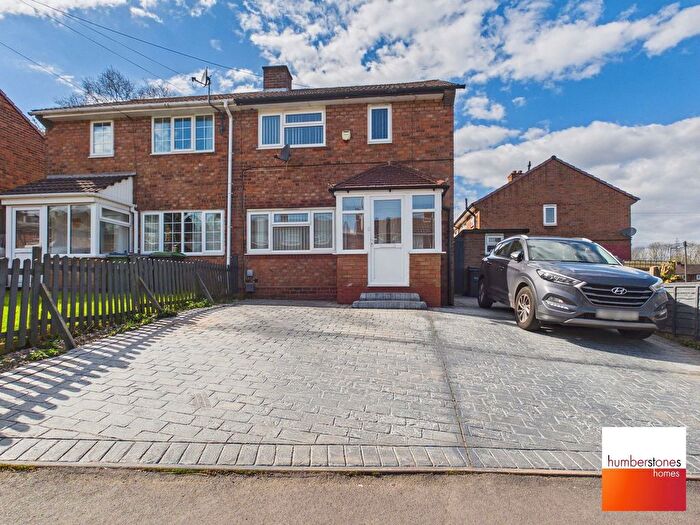 3 Bedroom Semi Detached House For Sale In Oldacre Road, Oldbury, B68