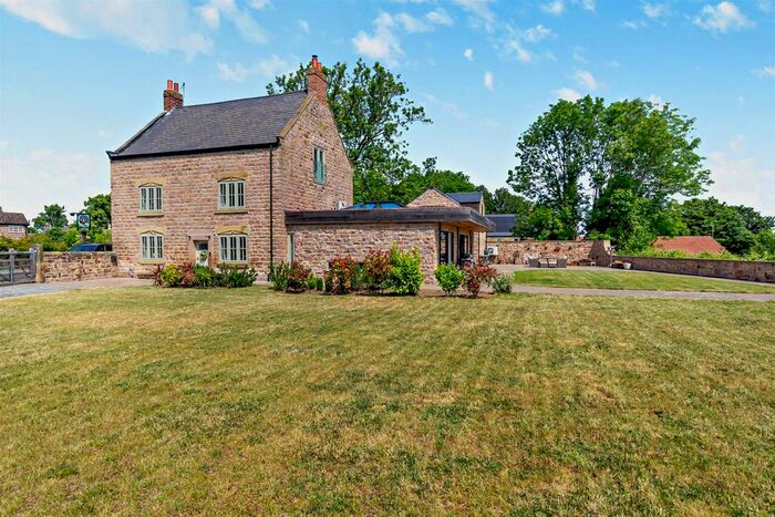 5 Bedroom Detached House For Sale In Turnshaw Road, Ulley, Sheffield, S26