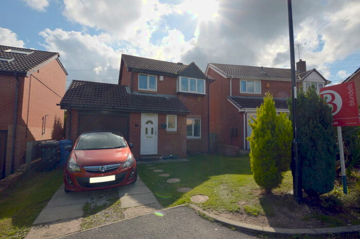 3 Bedroom House To Rent In Broadlands Avenue, Owlthorpe, Sheffield, S20