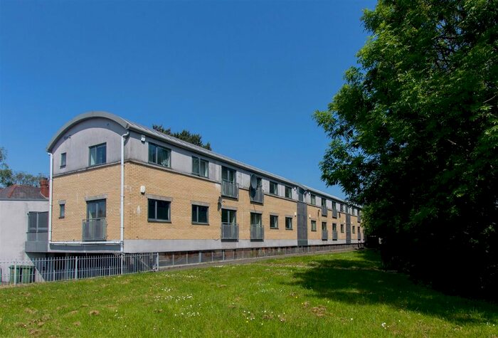 1 Bedroom Flat To Rent In Radyr Place, Gabalfa, CF14