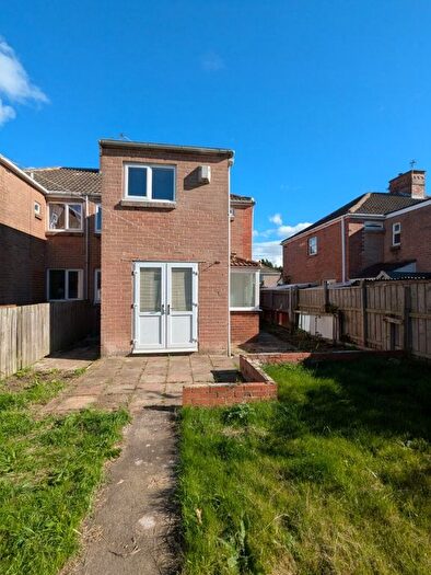 3 Bedroom Property To Rent In Byron Road, Ferryhill, County Durham, DL17
