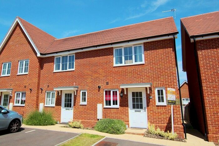 2 Bedroom End Of Terrace House To Rent In Roman Lane, Southwater RH13