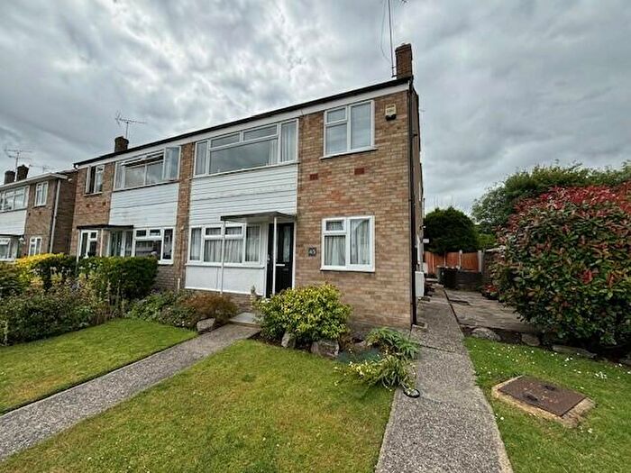 2 Bedroom Maisonette To Rent In Newlands Road, Billericay, CM12