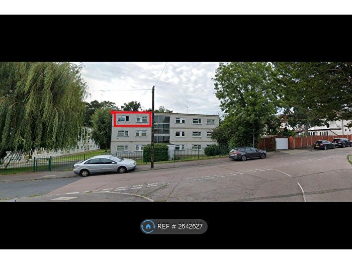 1 Bedroom Flat To Rent In Hornbeam Road, Buckhurst Hill, IG9