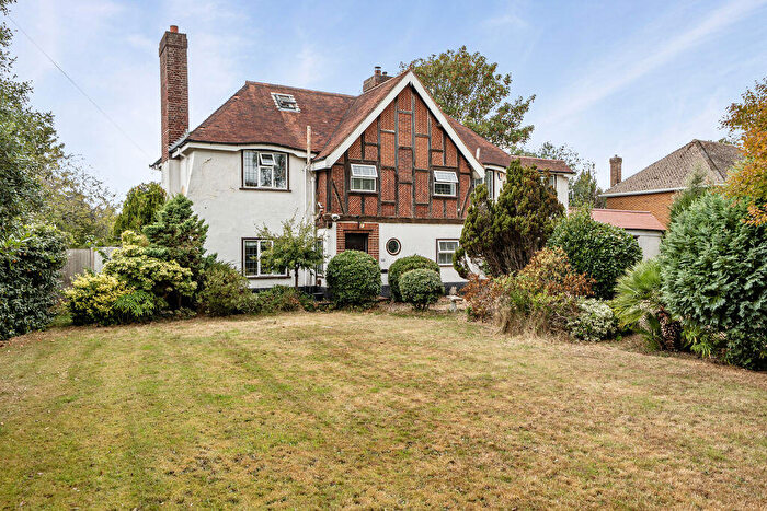 4 Bedroom Detached House For Sale In The Avenue, Alverstoke, Gosport, PO12