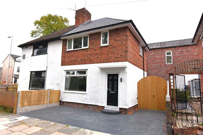 3 Bedroom Semi Detached House To Rent In St. Pauls Close, Birkenhead, Wirral, CH42