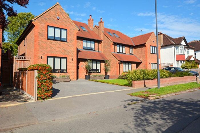 5 Bedroom Detached House For Sale In Hillview Road, Hatch End, HA5