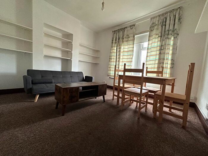 1 Bedroom Flat To Rent In Ravenstone Road, London, N8