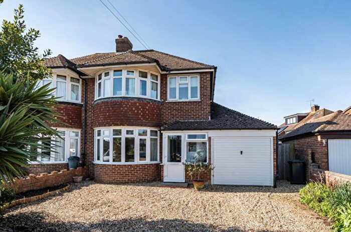 4 Bedroom Semi Detached House For Sale In Stockbridge Gardens, Chichester, PO19