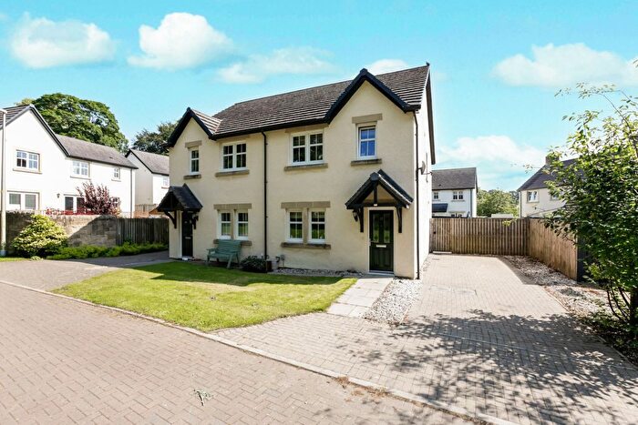 3 Bedroom Semi-Detached House For Sale In Bizzyberry Crescent, Biggar, ML12