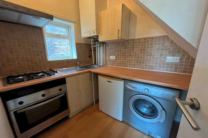 1 Bedroom Apartment To Rent In Egerton Road North, Manchester, M21