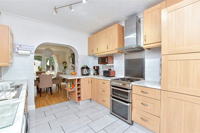 5 Bedroom Semi-Detached House For Sale In Norfolk Road, Cliftonville, Margate, Kent, CT9