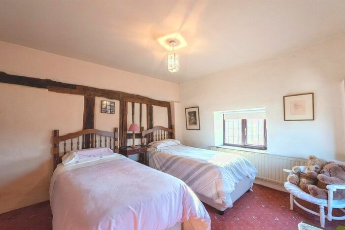 5 Bedroom Detached House For Sale In Vicarage Road, Foulden, Thetford, IP26