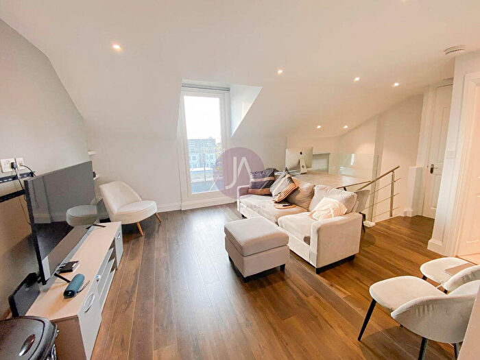1 Bedroom Apartment To Rent In Nugent Terrace, St. Johns Wood, London, NW8