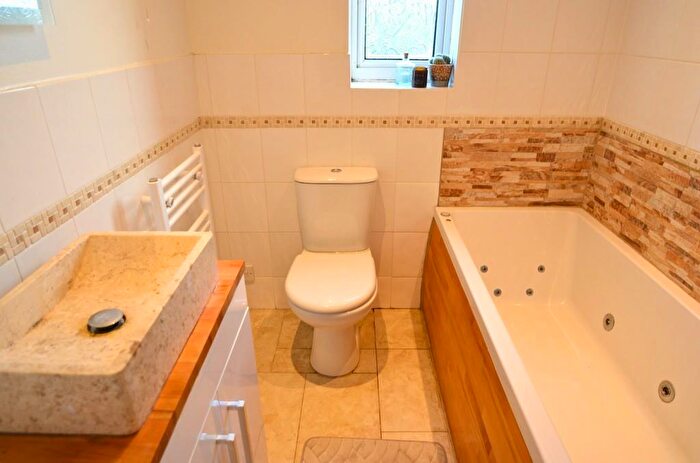 3 Bedroom House To Rent In Fisherbridge Road, Preston, Weymouth, DT3