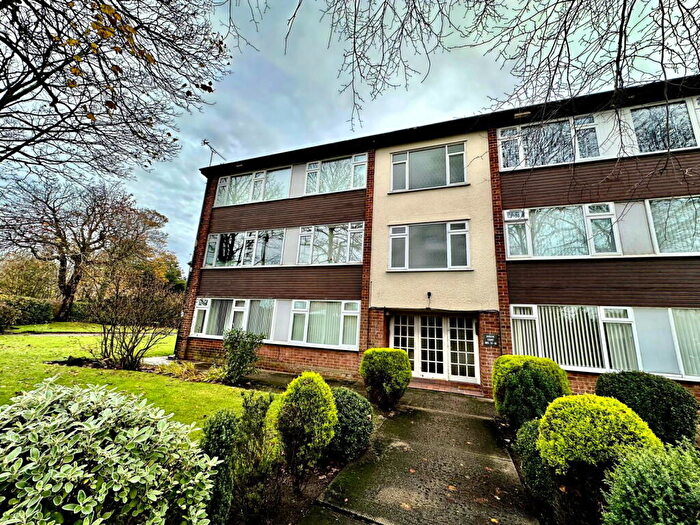 2 Bedroom Flat To Rent In Middlewood Road, Aughton, Ormskirk, L39