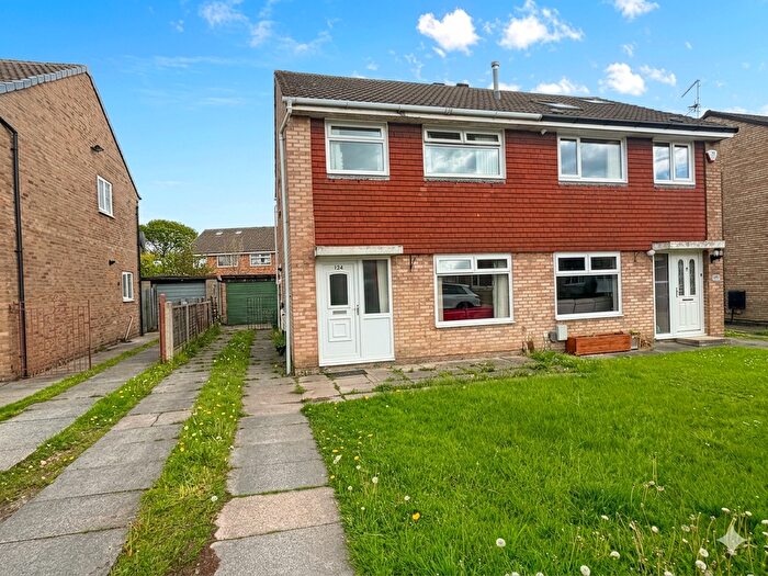 3 Bedroom Semi Detached House For Sale In Whitby Avenue, Preston, PR2