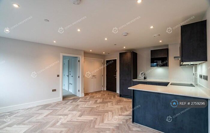 1 Bedroom Flat To Rent In Cockfosters Road, London, EN4