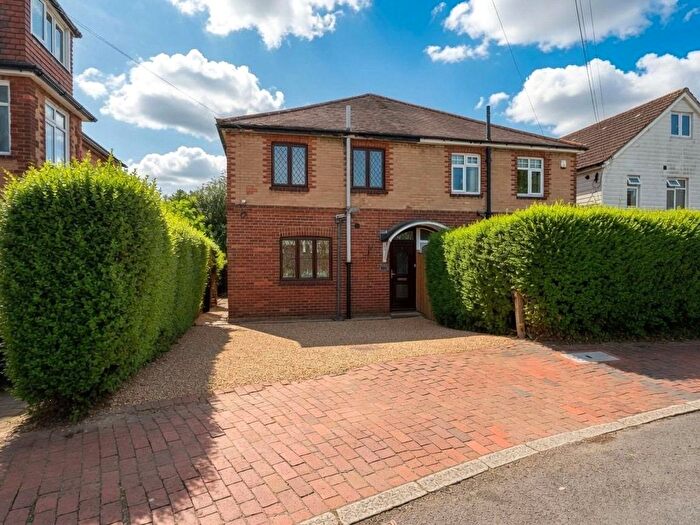 4 Bedroom Semi-Detached House For Sale In East Cliff Road, Tunbridge Wells, Kent, TN4