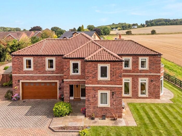 4 Bedroom Detached House To Rent In Bramble House, Stutton, LS24