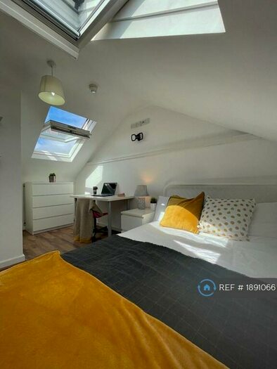 5 Bedroom Terraced House To Rent In Nithsdale Road, Liverpool, L15