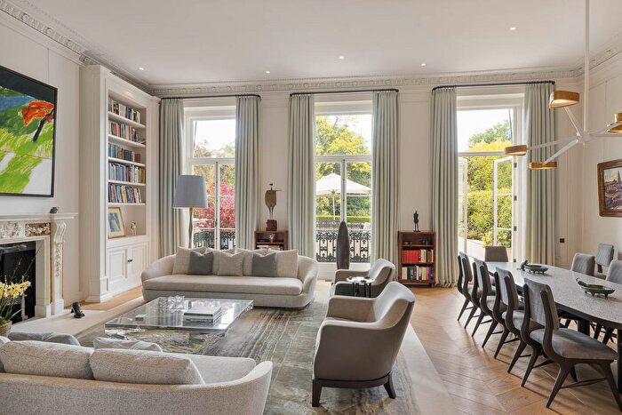 3 Bedroom Flat For Sale In Hyde Park Gardens, W2