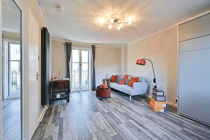 Studio To Rent In Gloucester Place, Regent's Park, London, NW1