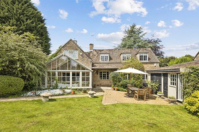 4 Bedroom Detached House For Sale In Church Westcote, Chipping Norton, Gloucestershire, OX7