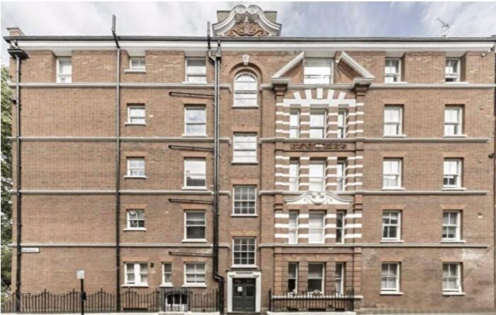 2 Bedroom Flat To Rent In Red Lion Square, Holborn, London, WC1R