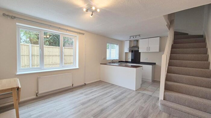 1 Bedroom Cluster House To Rent In Longbrooke, Houghton Regis, LU5
