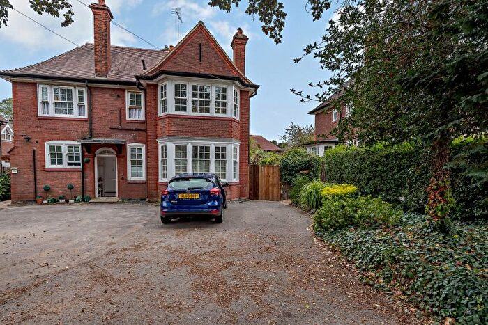 2 Bedroom Flat To Rent In Eastbury Road, Northwood, HA6