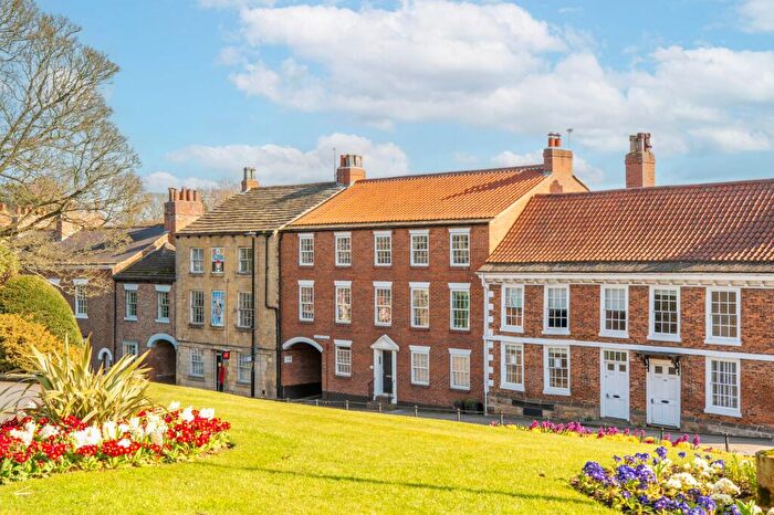 1 Bedroom Flat For Sale In High Street, Knaresborough, HG5