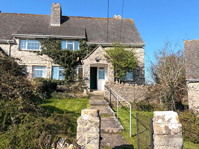 3 Bedroom Semi Detached House For Sale In Three Acre Lane, BH19