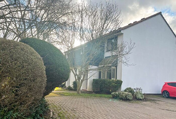 1 Bedroom Maisonette To Rent In St. Evroul Court, Crib Street, Ware, Hertfordshire, SG12