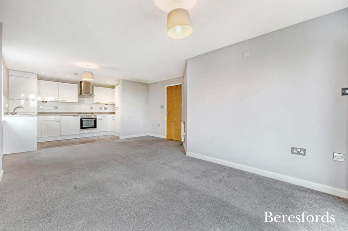 2 Bedroom Apartment To Rent In Central, Ongar Road, CM15