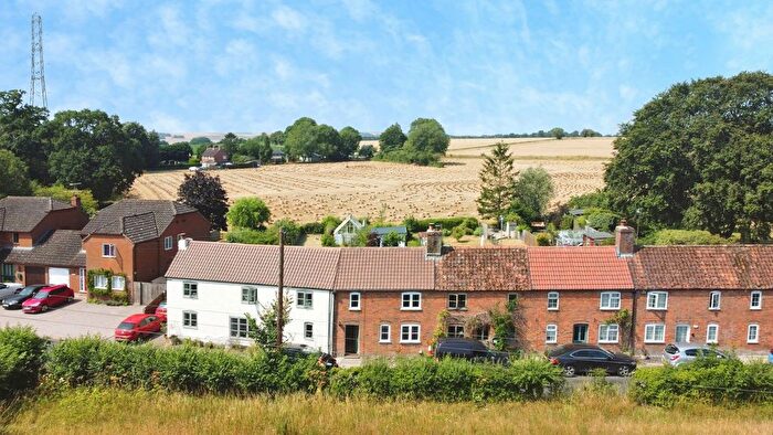 3 Bedroom Terraced House To Rent In Harding Terrace, Hilcott, SN9