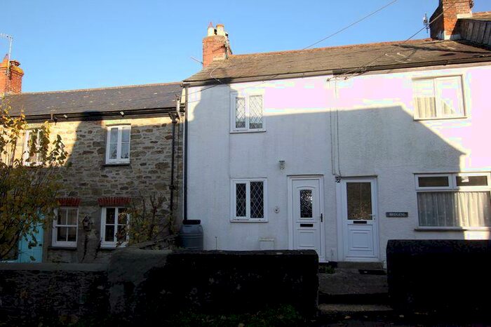 2 Bedroom Cottage To Rent In Grenville Road, Lostwithiel, PL22