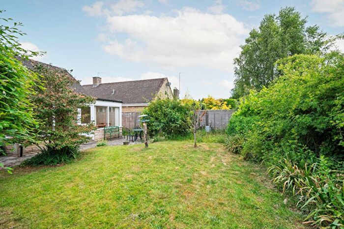 3 Bedroom Detached Bungalow For Sale In Gorse Close, Bourton-On-The-Water, GL54