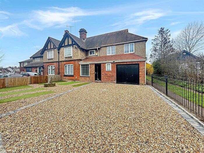 5 Bedroom Semi Detached House To Rent In Mersea Road, Colchester, CO2