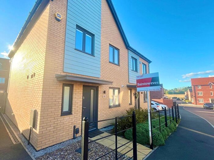 3 Bedroom Semi-Detached House To Rent In Skylark Rise, Nottingham, NG9