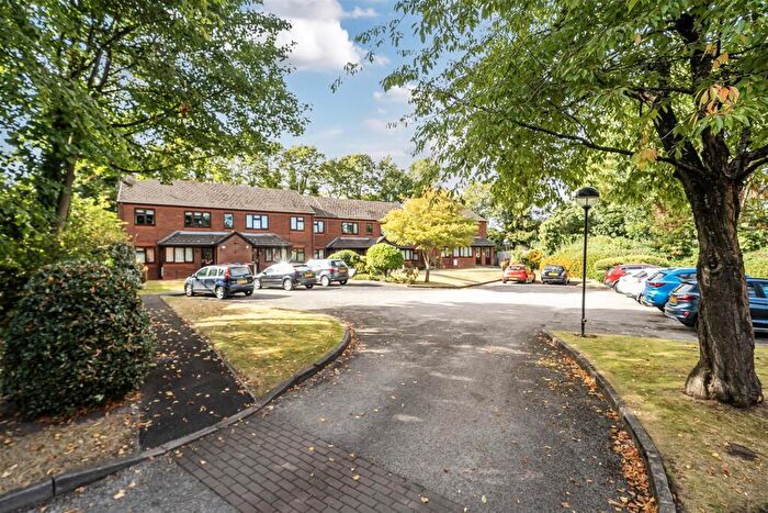 2 Bedroom Retirement Property For Sale In Ashdale, Huyton, Liverpool, L36