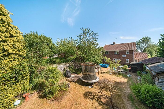 4 Bedroom Detached House For Sale In Lower Vicarage Road, Kennington, Ashford, TN24