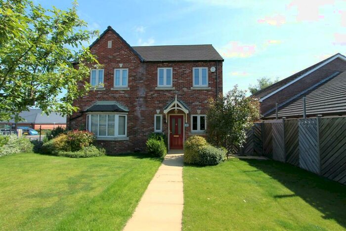 2 Bedroom Semi-Detached House To Rent In Mayflower Way, Wombwell, Barnsley, S73