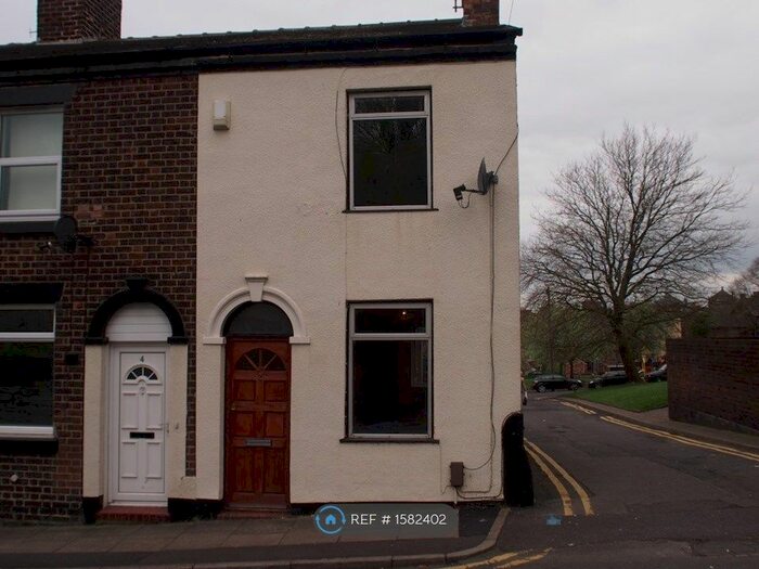 2 Bedroom Terraced House To Rent In Wellington Street, Stoke-On-Trent, ST1