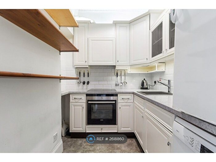 1 Bedroom Flat To Rent In Ennismore Gardens, London, SW7